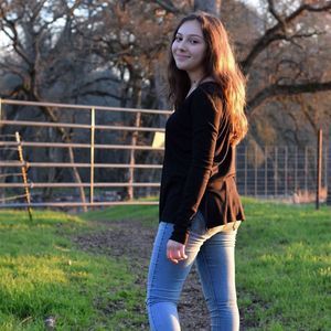 Meet your Posher, Myra